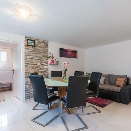 Apartments Salak プーラ エクステリア 写真