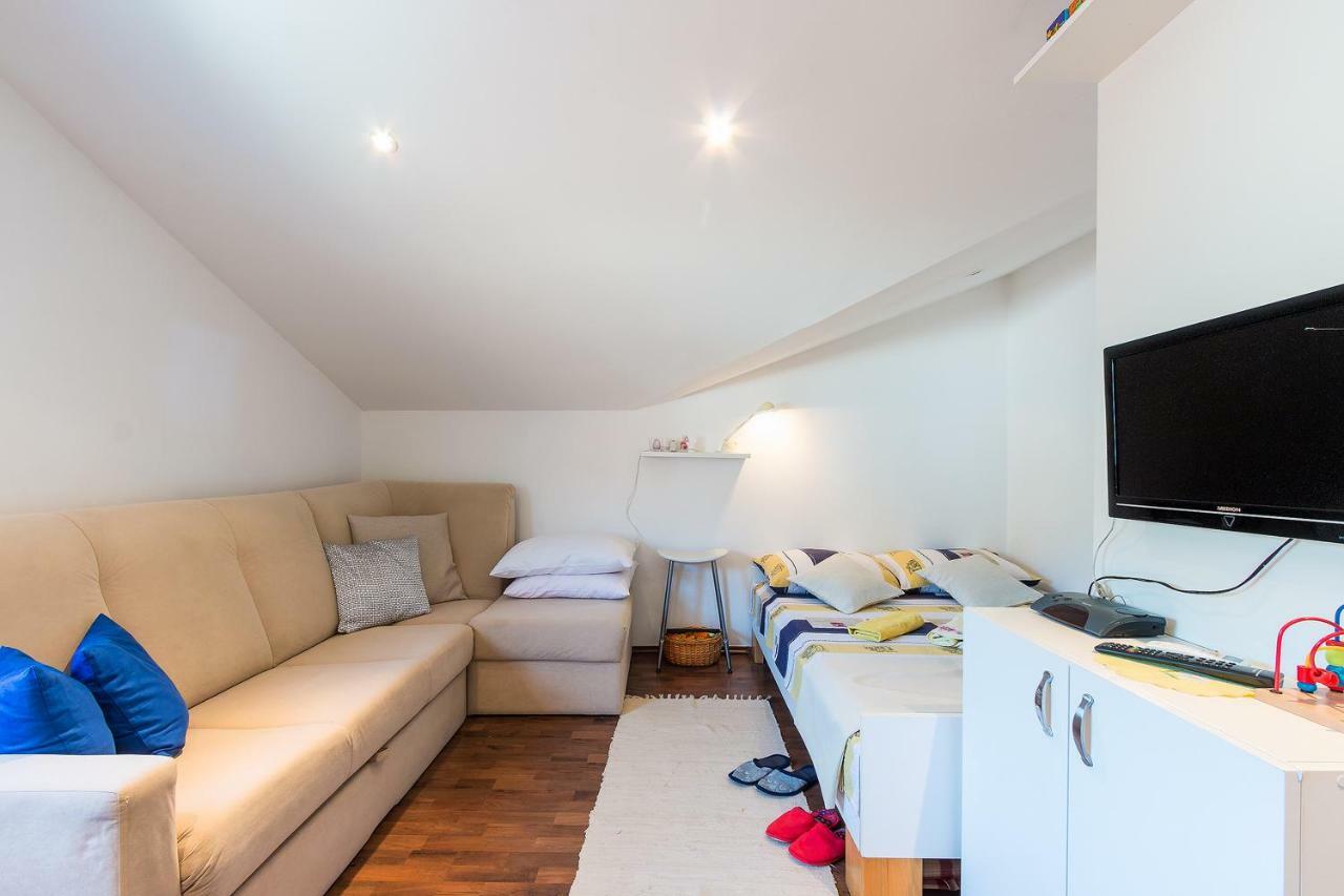 Apartments Salak プーラ エクステリア 写真