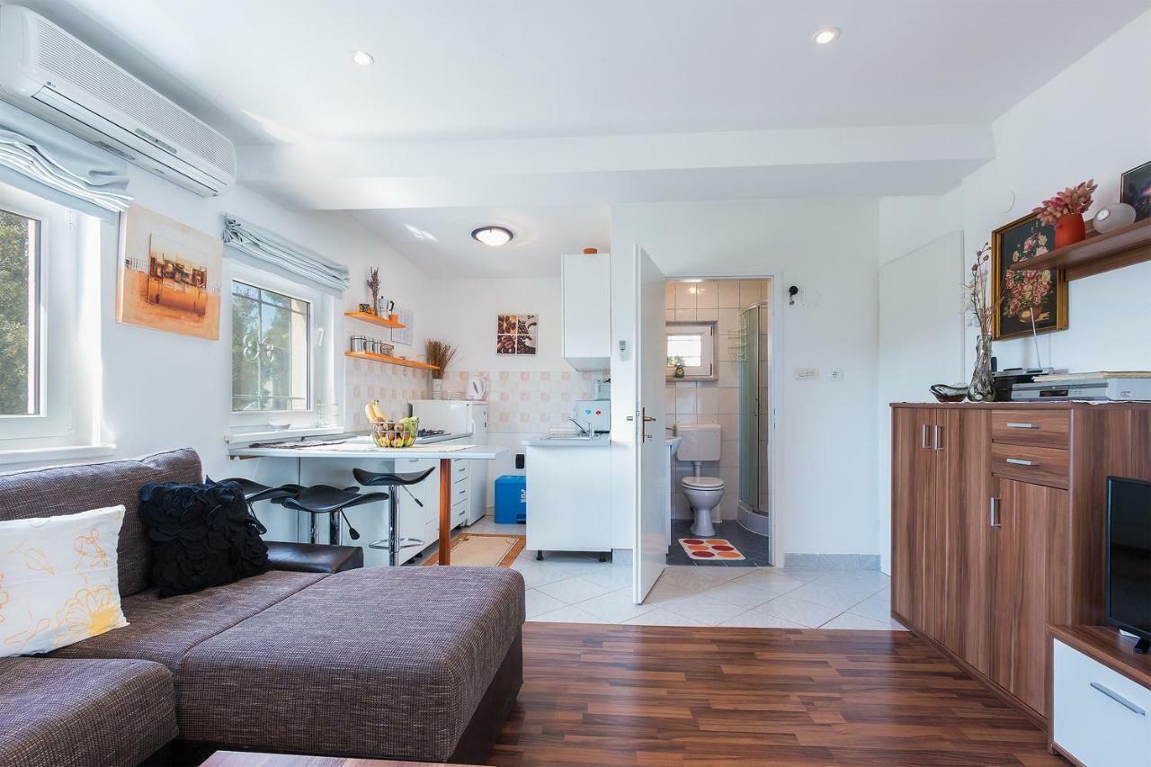 Apartments Salak プーラ エクステリア 写真